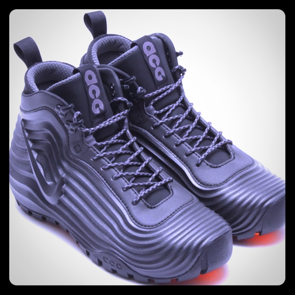 Nike Foamposite Sneaker-Boot
